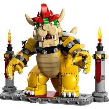10881
